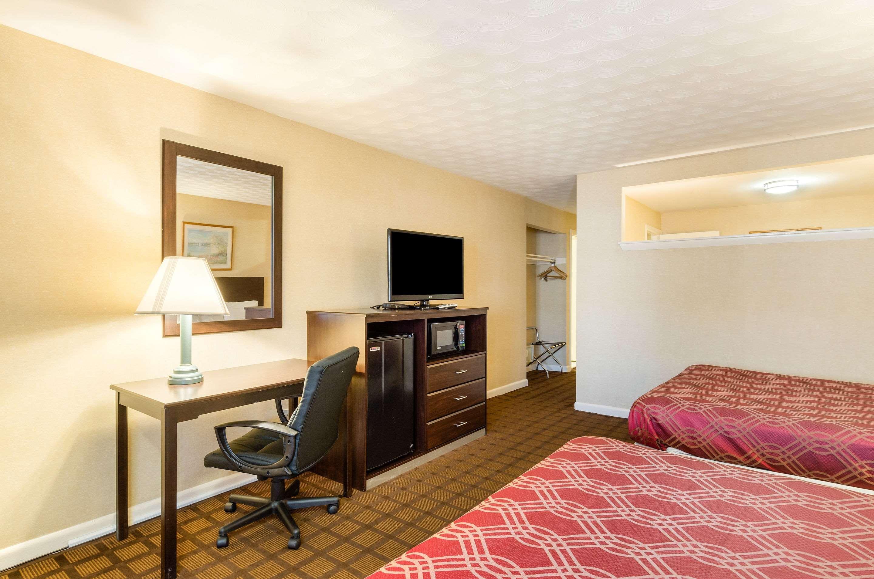Econo Lodge Boston-Malden Kültér fotó
