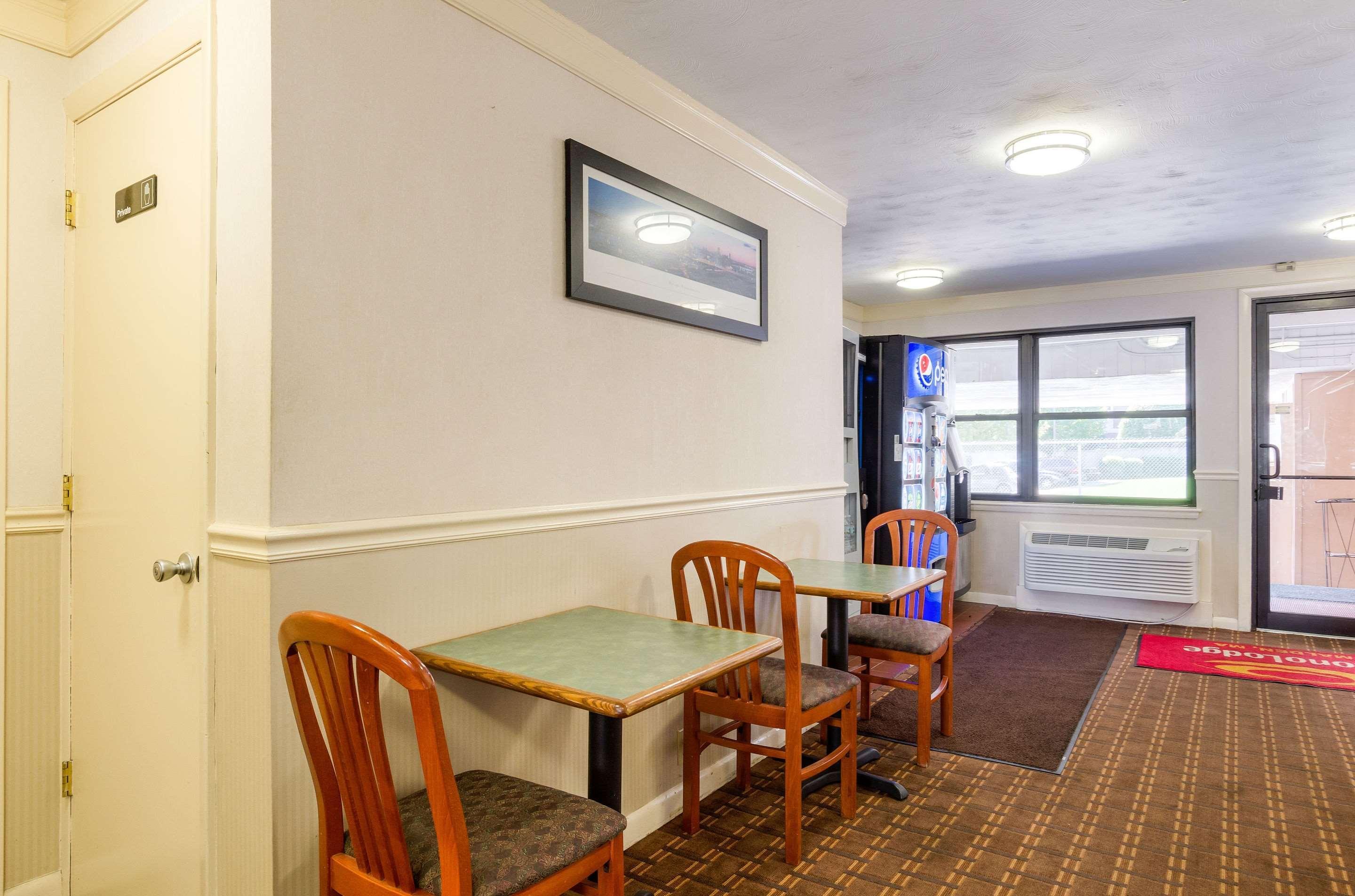 Econo Lodge Boston-Malden Kültér fotó